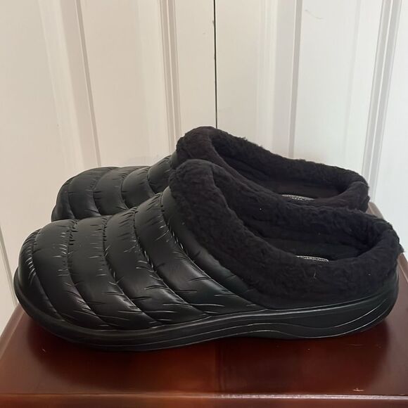 Skechers Foamies Cozy Camper Black Men’s 7 Eur 39.5 Quilted Slip-On Clogs Unisex - Picture 2 of 9